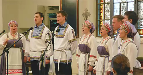 Komikirkon musiikkiryhmä Jumov Ma